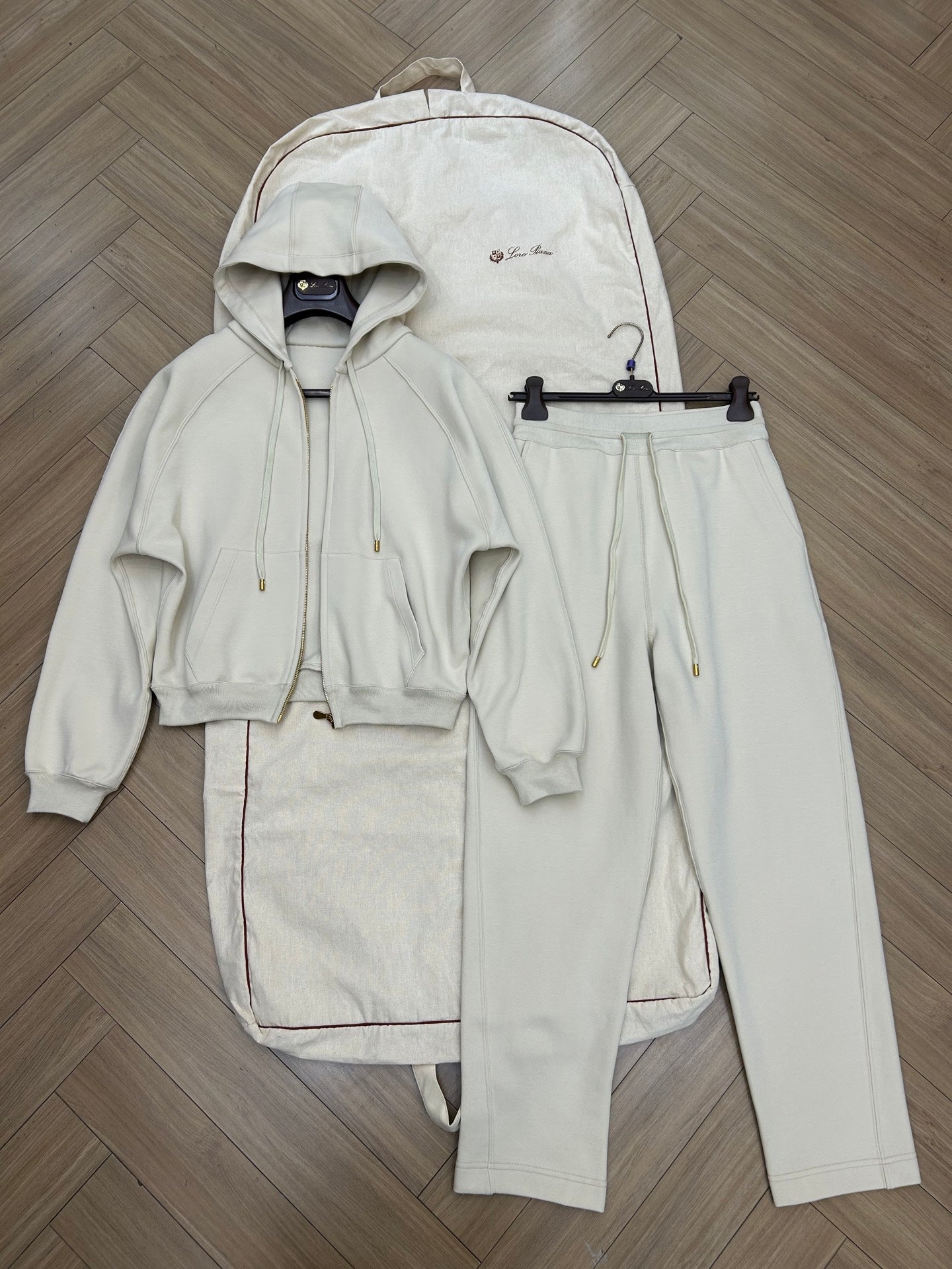 LP 26S SPORTSWEAR SET 593