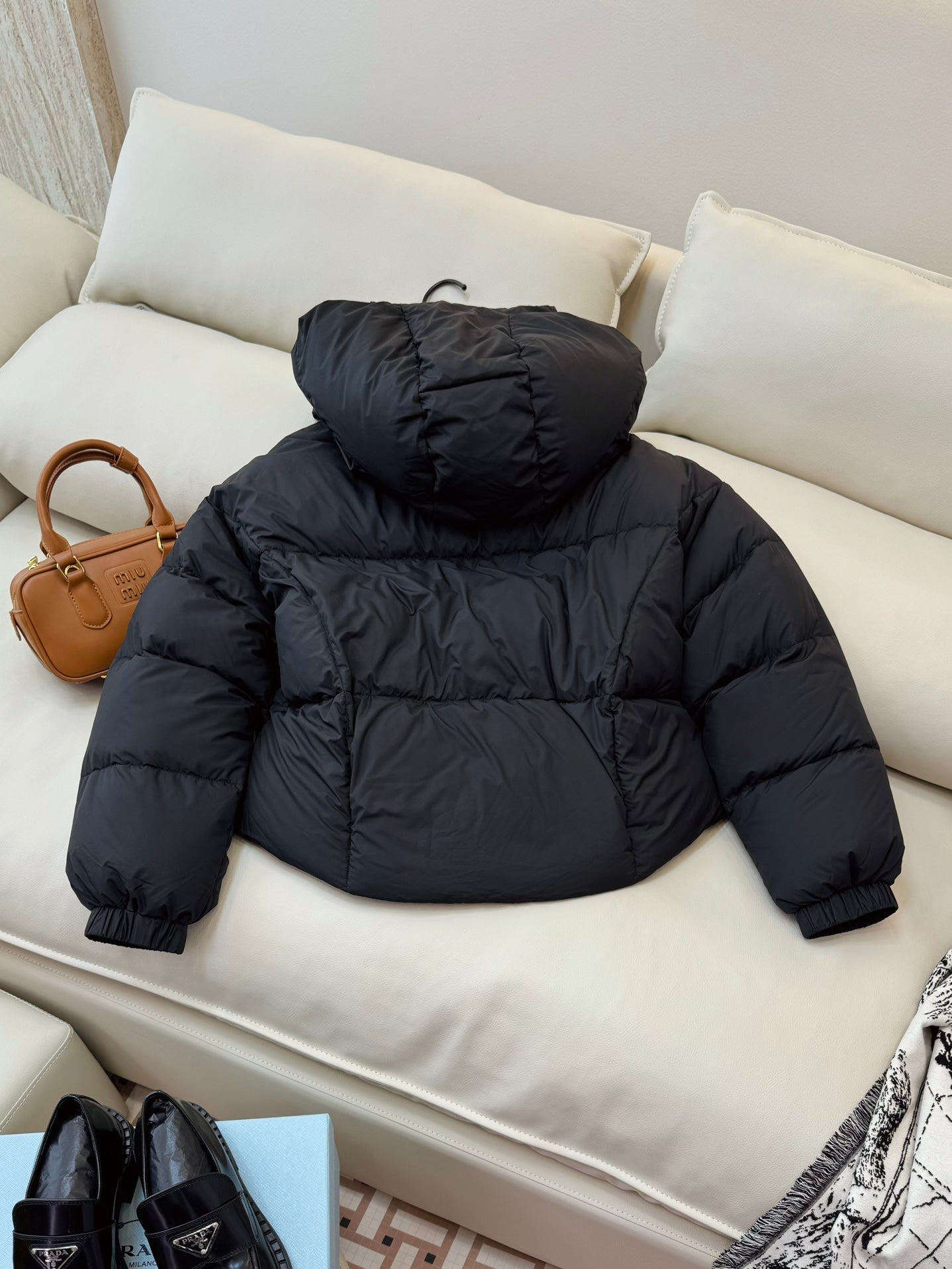 PRADA 25S DOWN JACKET 428