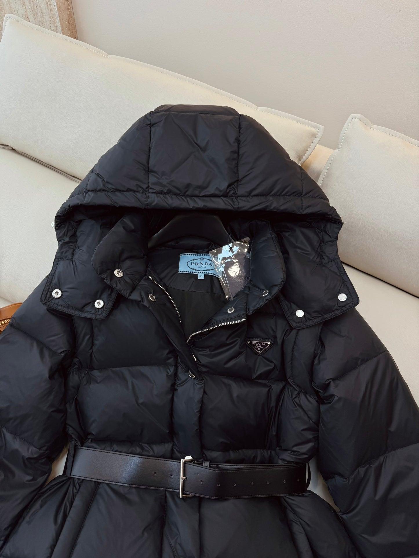 PRADA 25S DOWN COAT 312