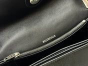 CRUSH SHOULDER BAG 25 IN BLACK CRUSHED CALFSKIN LEATHER STRAP SILVER HARDWARE