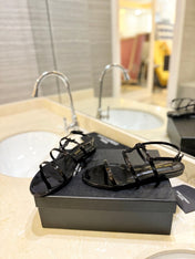 SL LOGO FLAT SANDALS BLACK POLISHED CALFSKIN