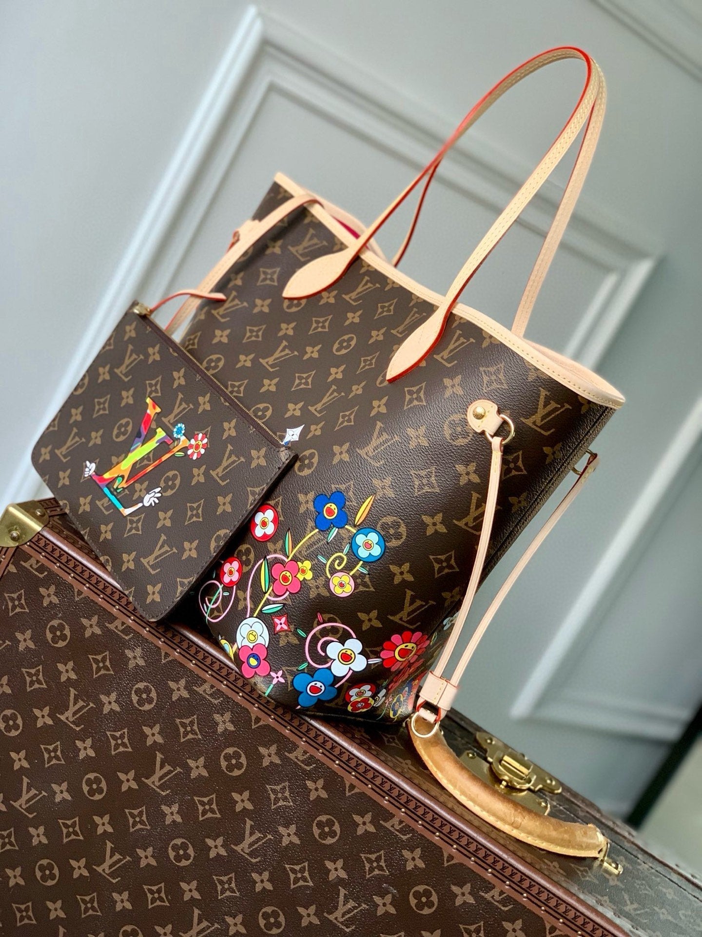 NEVERFULL TOTE BAG 31 IN MULTICOLOR FLORAL CANVAS