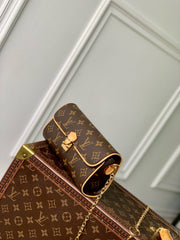 POCHETTE CAMILLE BAG 20 IN BROWN MONOGRAM COATED CANVAS