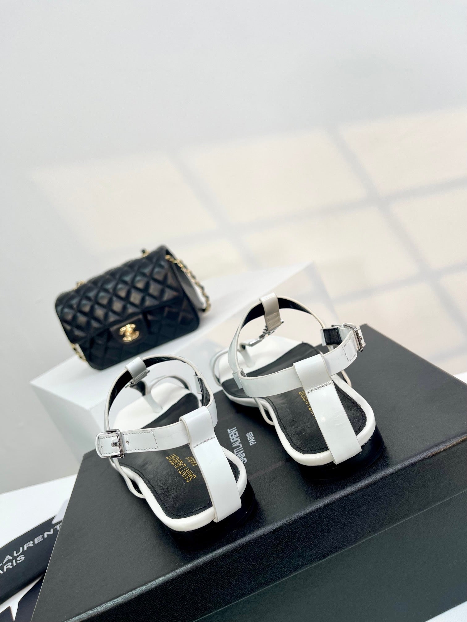 SL CASSANDRA ONE SANDAL FLAT WHITE CALFSKIN
