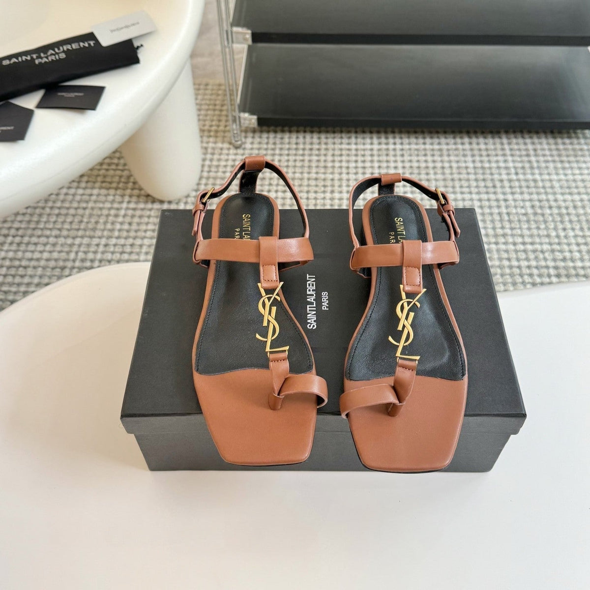 SL Cassandra Flat Sandals Black Tan Leather