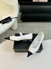 CC MARY JANE IN WHITE TWEED AND BLACK SATIN