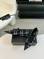 CC MARY JANE IN BLACK MIX WHITE WOOL TWEED