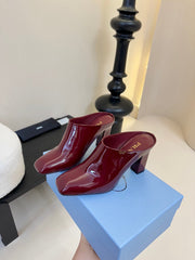 HIGH HEEL MULES WITH GOLD LETTERING LOGO IN SCARLET RED GLOSSY CALFSKIN