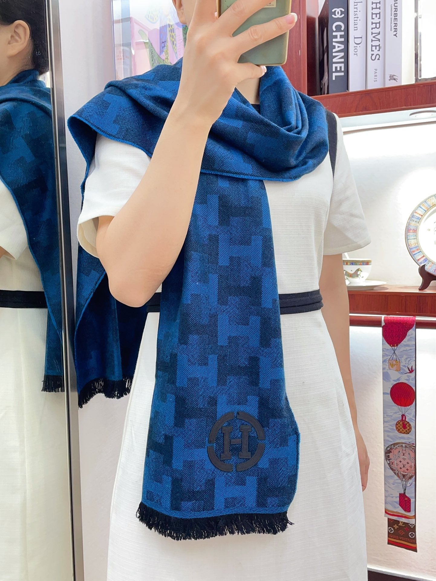 SCARF 200 CM IN COBALT BLUE MONOGRAM CASHMERE
