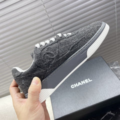 TRAINER SHOES IN MOUSE GRAY WOOL FABRIC