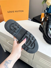 LV WOMEN'S BEAUBOURG ANKLE BOOT IN GLOSSY BLACK CALFSKIN