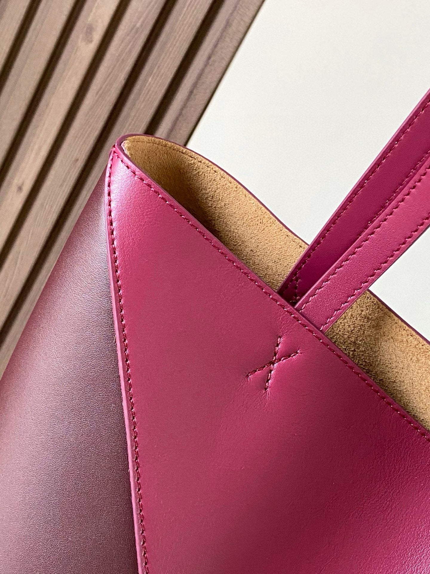 LOEWE 25S PUZZLE FOLD BAG 31 IN BURGUNDY SHINY CALFSKIN