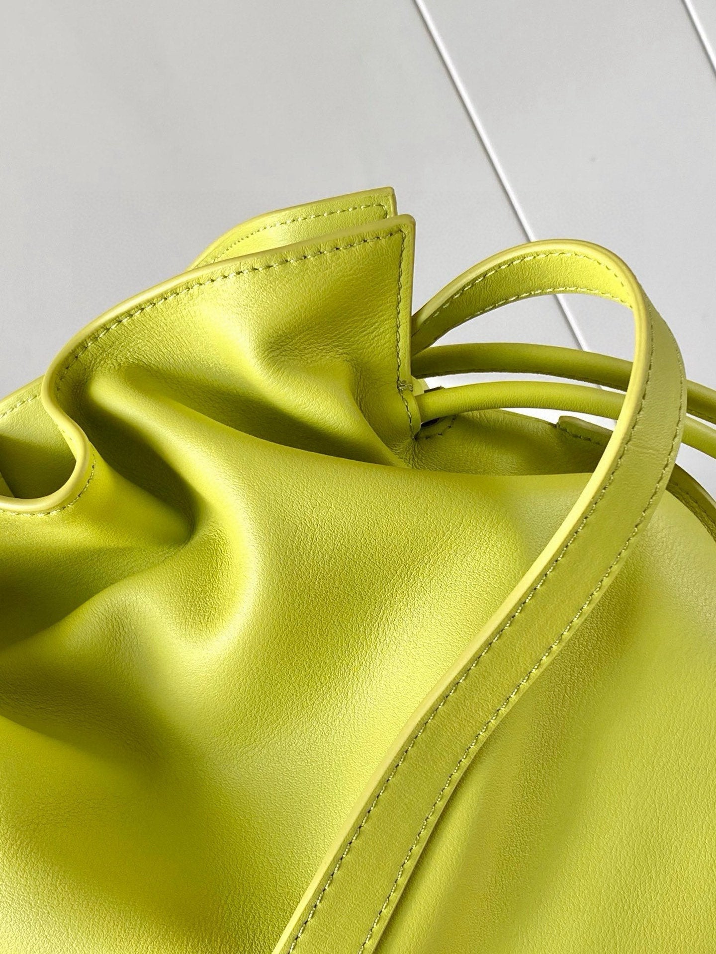 LOEWE 25S LARGE FLAMENCO CLUTCH BAG 30 IN LIME GOLD CALFSKIN