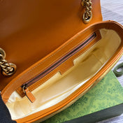 GG MARMONT MEDIUM 26 BAG IN GOLDEN VELVET