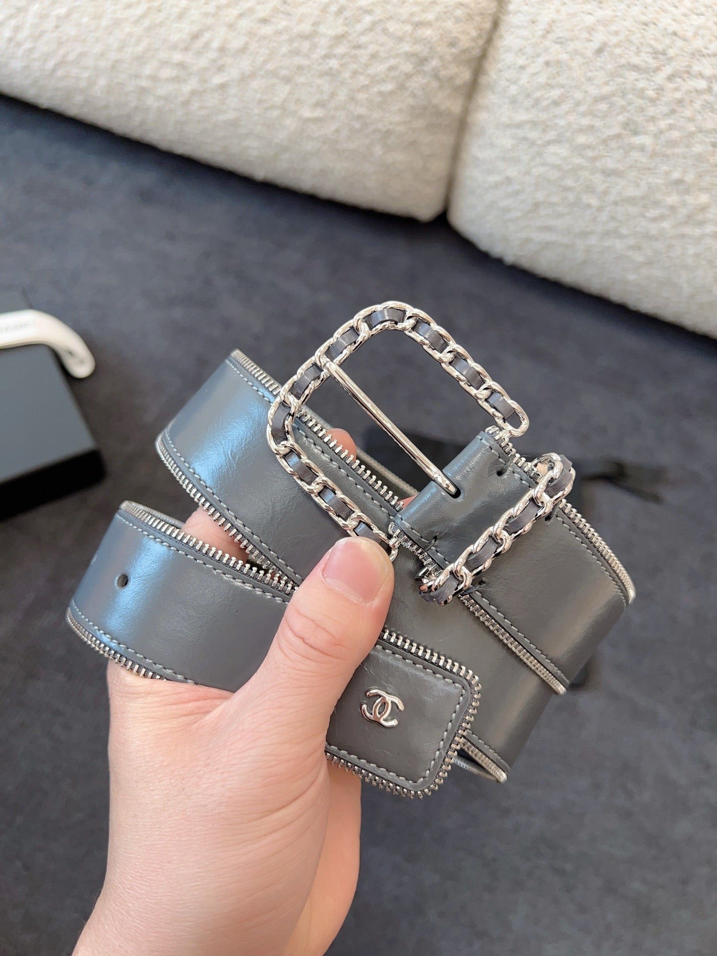 BELT 40MM IN GRAY CALFSKIN WITH INTERWOVEN CHAIN BUCKLE ZIPPER IN TRIM SILVER HARDWARE