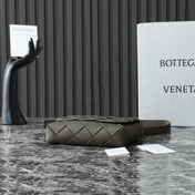 BOTTEGA VENETA 25S DIAGO 22 IN DARK OLIVE CALFSKIN SILVER HARDWARE