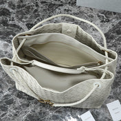 BOTTEGA VENETA 25S LARGE ANDIAMO 42 IN IVORY CALFSKIN GOLD HARDWARE