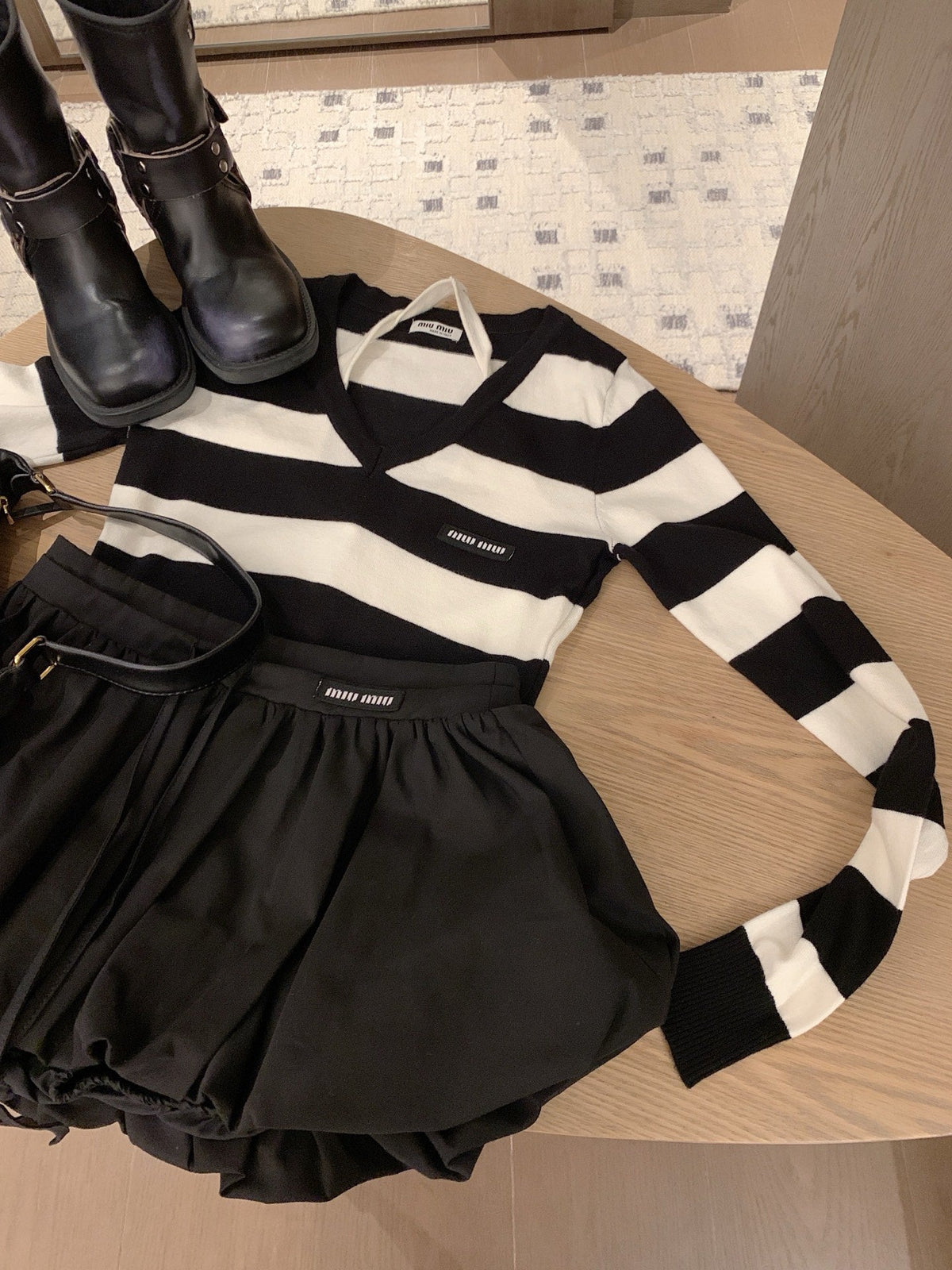 MIUMIU TOP AND SKIRT SET STYLE 444