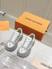 RUN AWAY SNEAKER IN DOVE GRAY MIX WHITE CALFSKIN