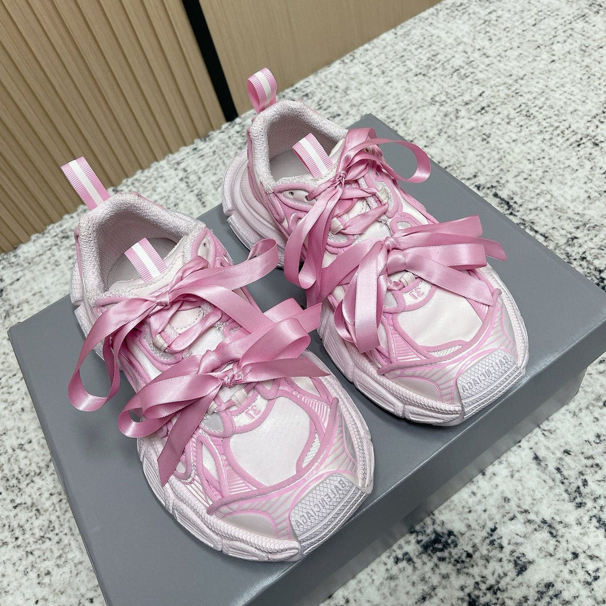 BALENCIAGA 25S 3XL SNEAKERS IN CREAM WHITE MIX PINK PU LEATHER