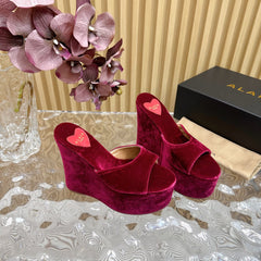 ALAIA PLATFORM WEDGE IN JAM PURPLE VELVET WITH HEART EMBROIDERED