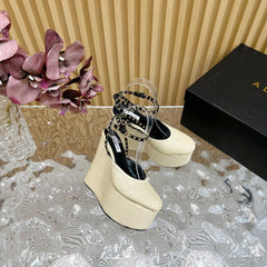ALAIA LA WEDGE SANDALS IN WHITE PAPER STRAW