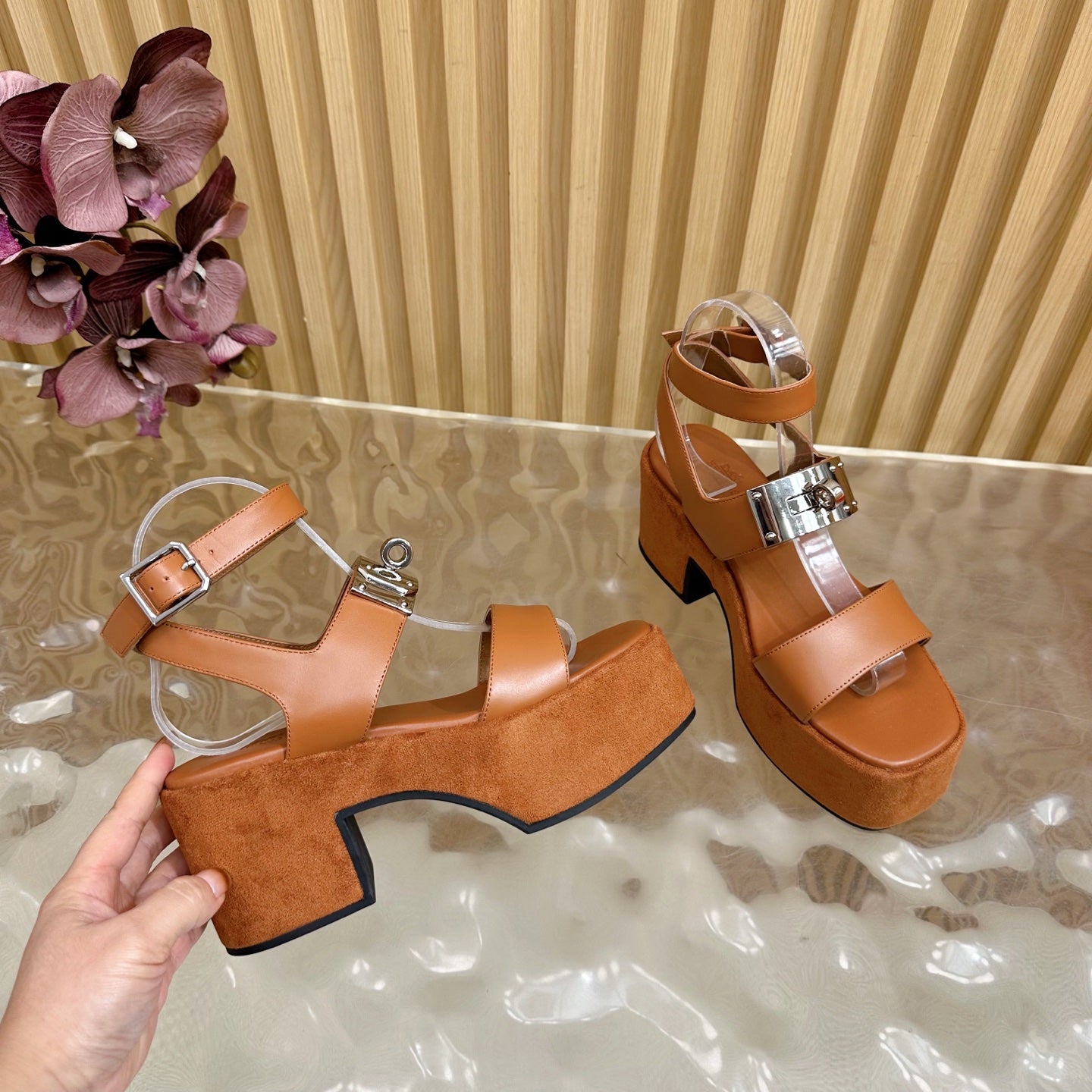 HM 25S CLASSIC WEDGE SANDALS 70 MM IN BROWN LAMBSKIN WITH SILVER HARDWARE