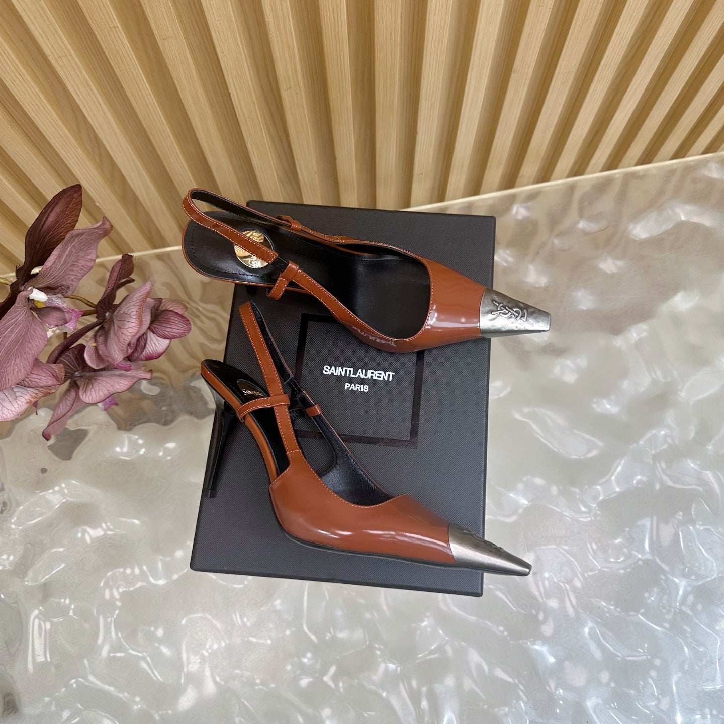 YSL 25S HIGH-HEEL SLINGBACKS 105 MM IN REDWOOD BROWN LAMBSKIN AND SILVER HARDWARE