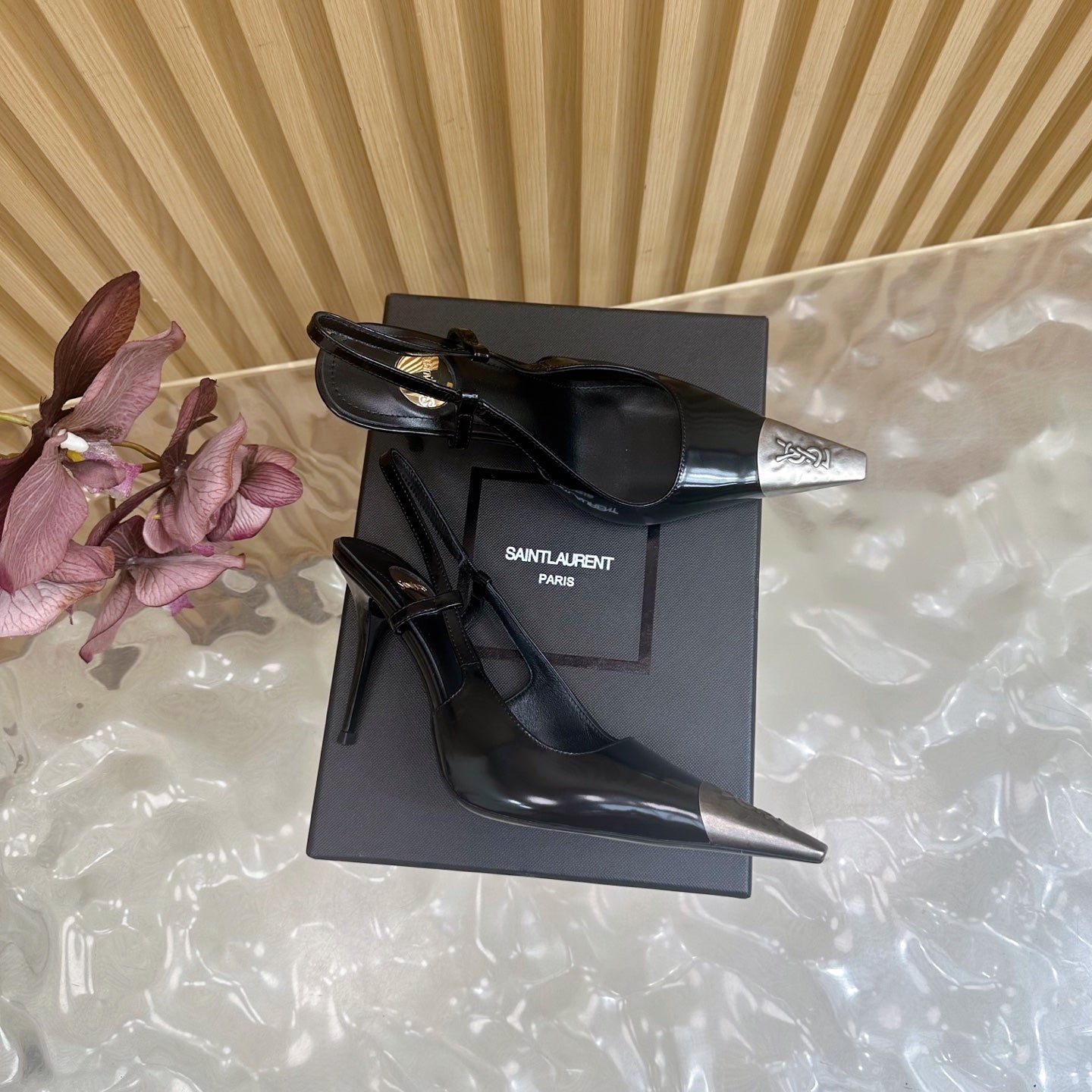 YSL 25S HIGH-HEEL SLINGBACKS 85 MM IN BLACK SHINY LAMBSKIN AND SILVER HARDWARE