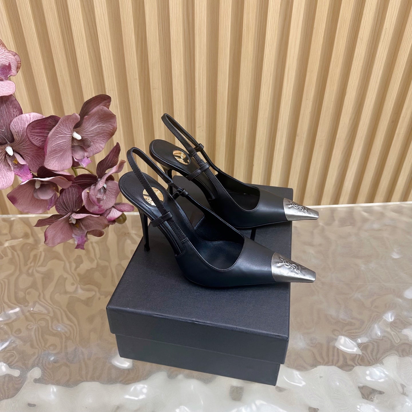 YSL 25S HIGH-HEEL SLINGBACKS 85 MM IN BLACK LAMBSKIN AND SILVER HARDWARE