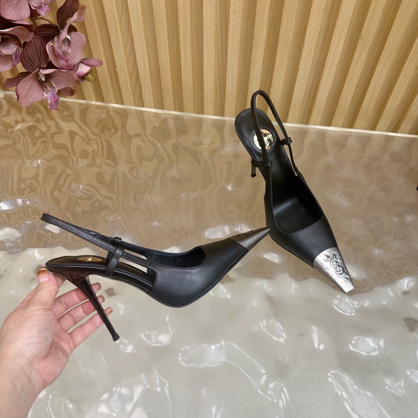 YSL 25S HIGH-HEEL SLINGBACKS 85 MM IN BLACK LAMBSKIN AND SILVER HARDWARE