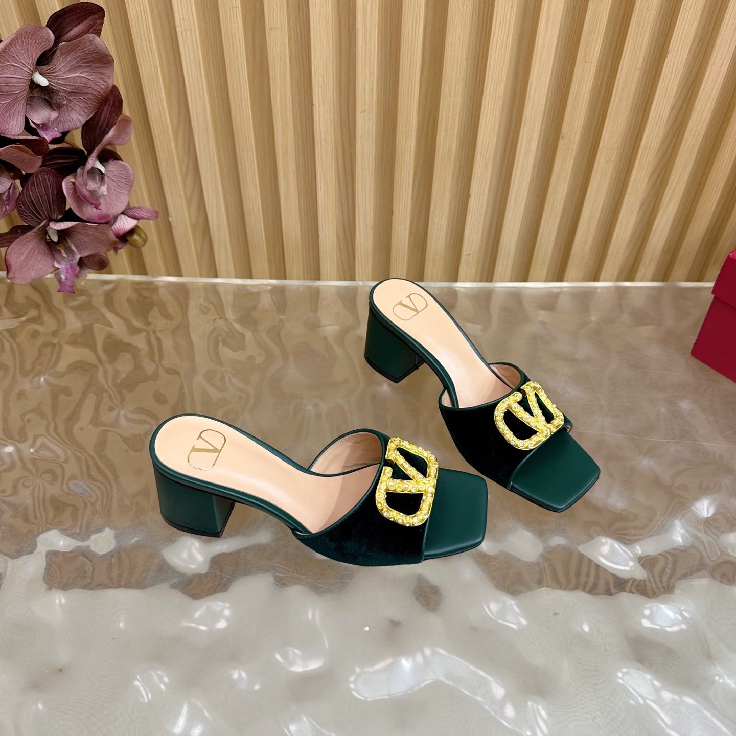 VALENTINO 25S HIGH-HEEL MULES 60 MM IN DARK GREEN VELVET AND CALFSKIN WITH GOLD HARDWARE