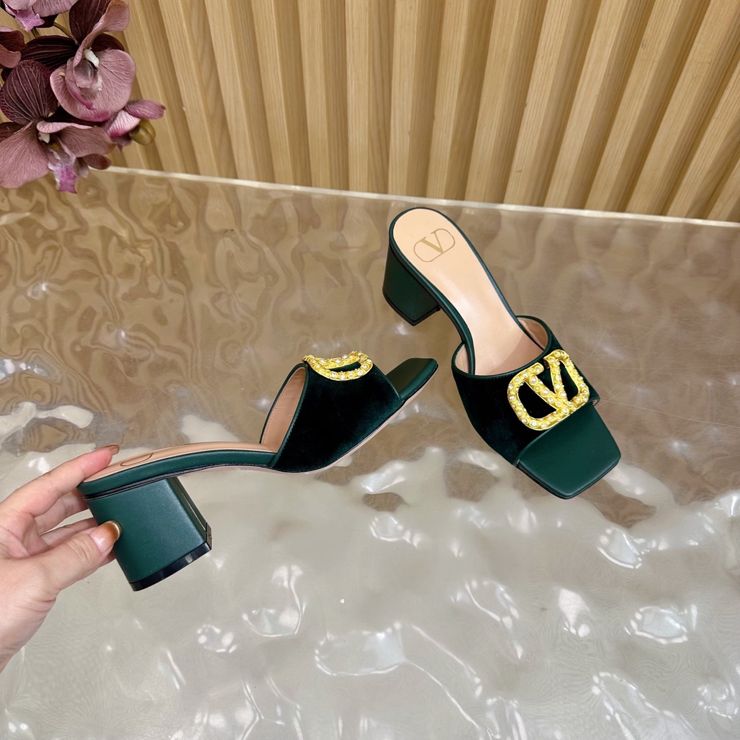 VALENTINO 25S HIGH-HEEL MULES 60 MM IN DARK GREEN VELVET AND CALFSKIN WITH GOLD HARDWARE