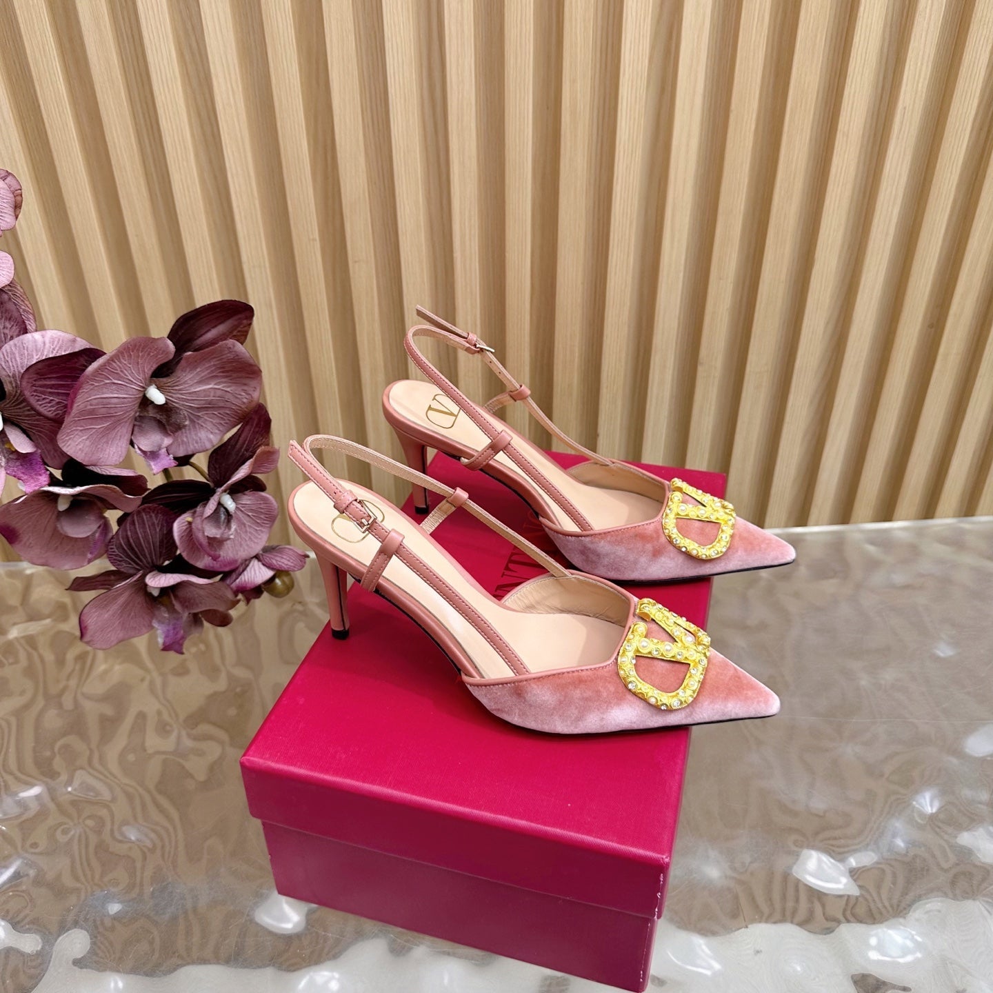 VALENTINO 25S HIGH-HEEL SLINGBACKS IN ORANGE VELVET WITH GOLD HARDWARE