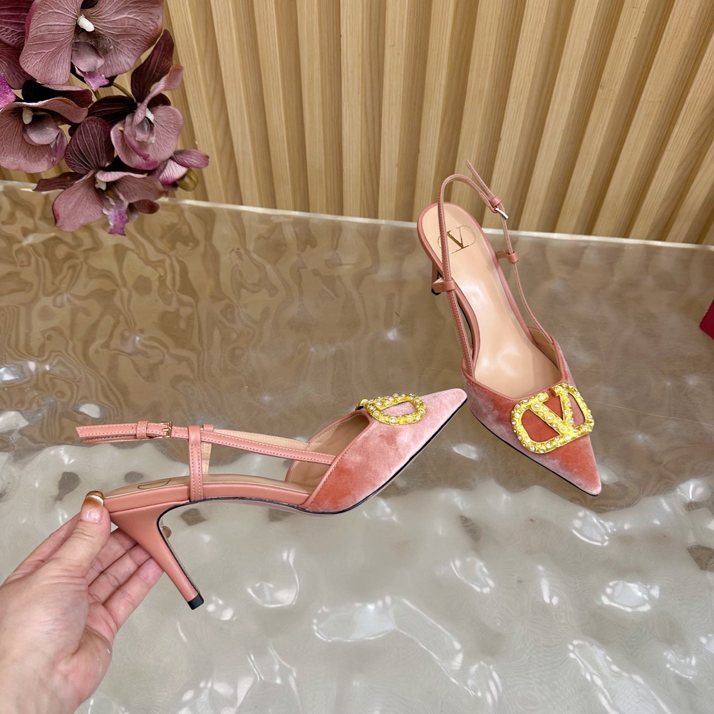 VALENTINO 25S HIGH-HEEL SLINGBACKS IN ORANGE VELVET WITH GOLD HARDWARE