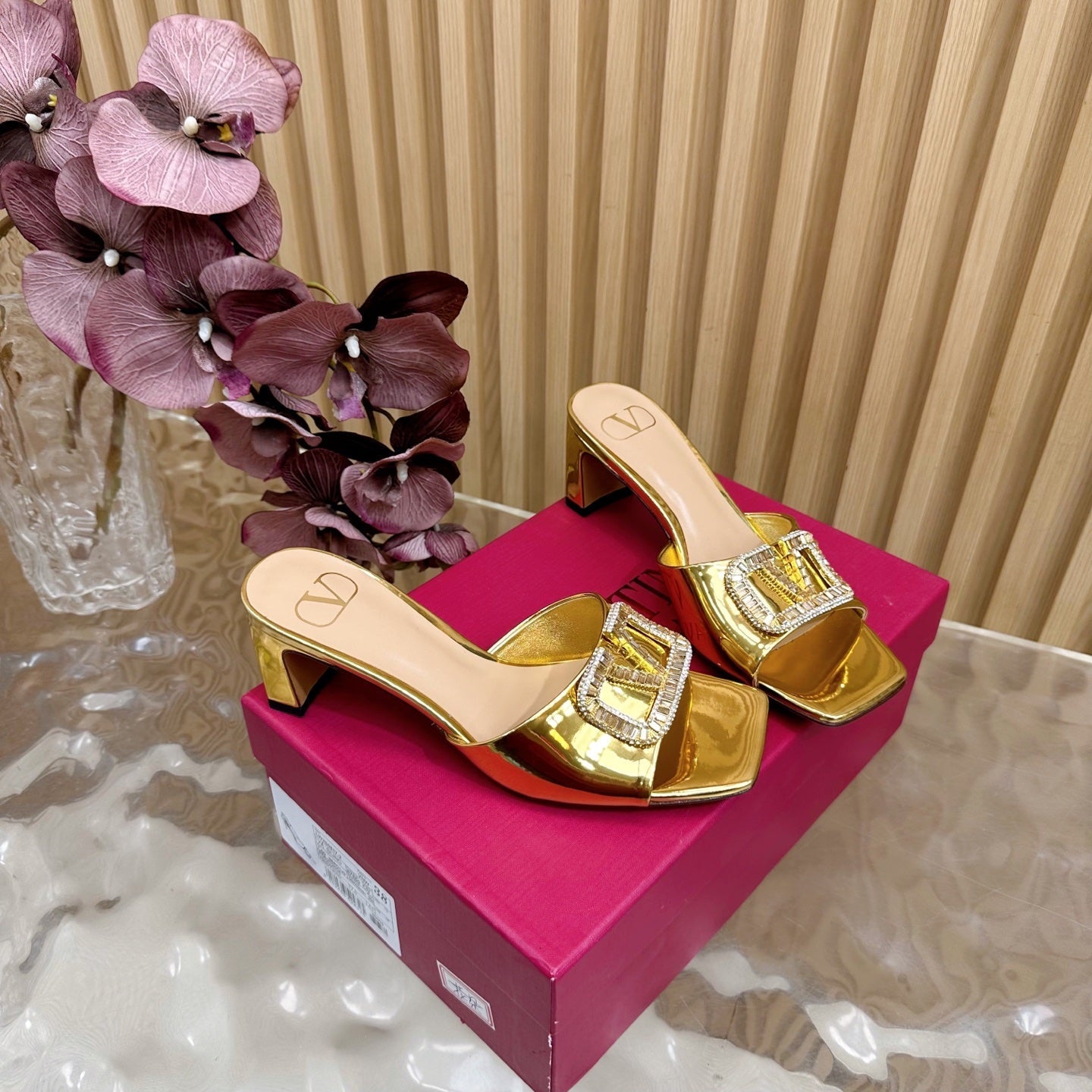VALENTINO 25S HIGH-HEEL MULES 60 MM IN GOLD PATENT CALFSKIN WITH CRYSTAL-EMBELLISHED STRAP