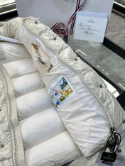 MONCLER 25S JACKET IN WHITE 026