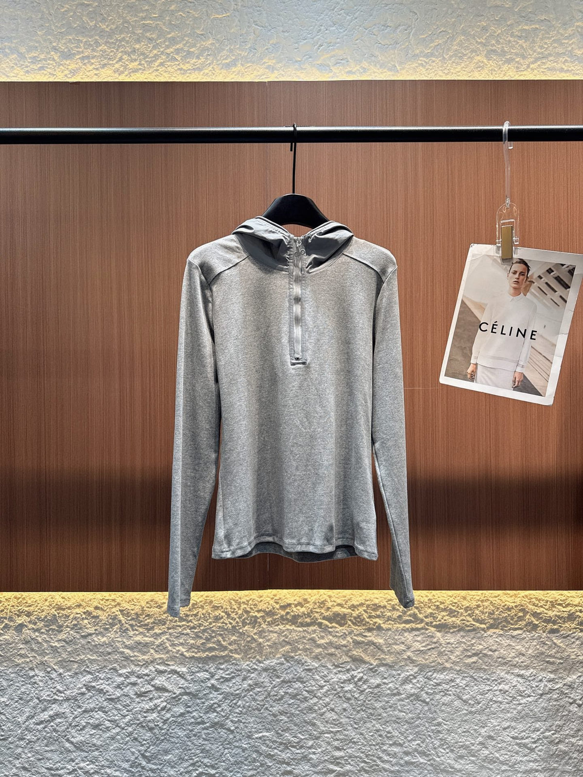 ALO HOODED T-SHIRT STYLE 29