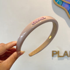 LIGHT PINK RESIN HAIRBAND 358243