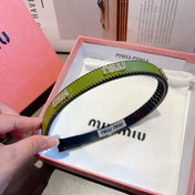 HEAD BAND IN OLIVE GREEN LAMBSKIN AND RESIN 417298