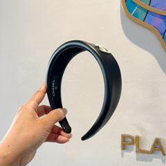 BLACK LAMBSKIN HAIRBAND 432767