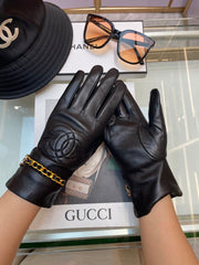 GLOVES IN BLACK LAMBSKIN GOLD HARDWARE 463837