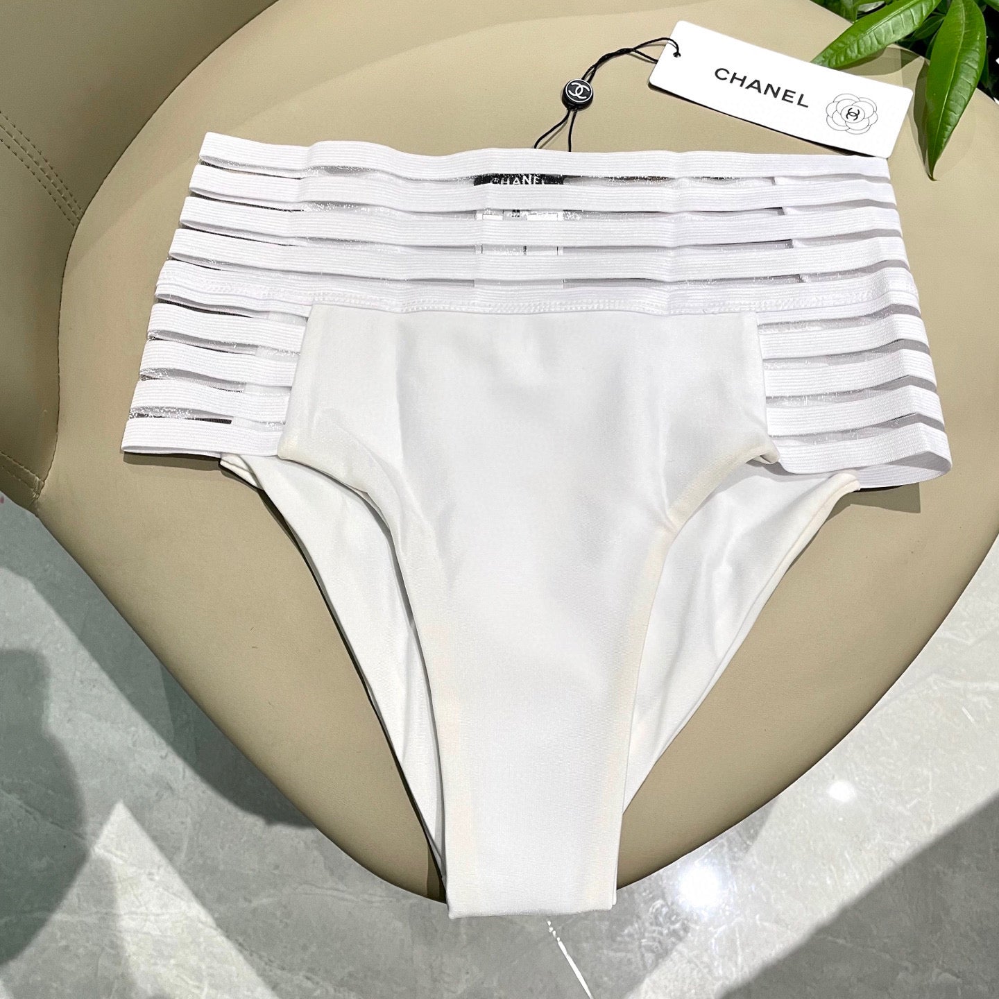 CC BIKINI SWIMSUIT SET IN WHITE 608920