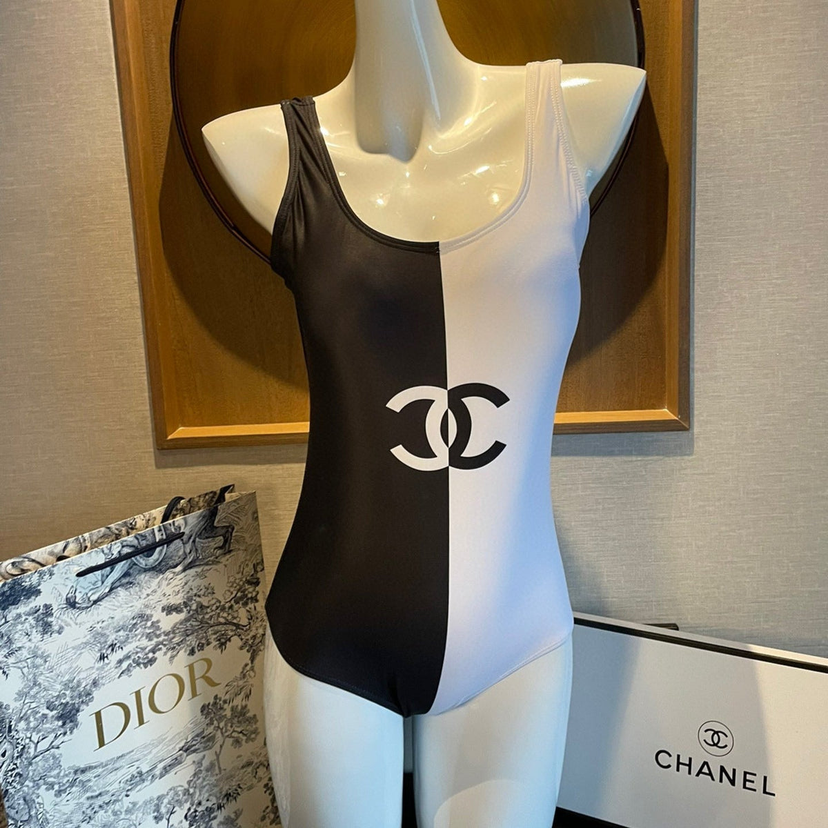 CC BIKINI SWIMSUIT SET IN BLACK AND WHITE 613718