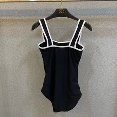 CC BIKINI SWIMSUIT SET IN BLACK AND WHITE TRIM WHITE WAIST TIE DETAIL 613721