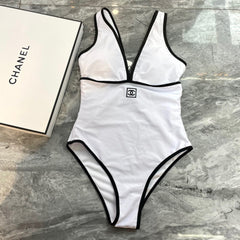 CC BIKINI SWIMSUIT SET IN WHITE AND BLACK TRIM 613724
