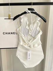 CC BIKINI SWIMSUIT SET WHITE AND RUFFLED TRIM 622179