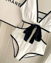 CC BIKINI SWIMSUIT SET IN WHITE AND BOW BLACK 622186