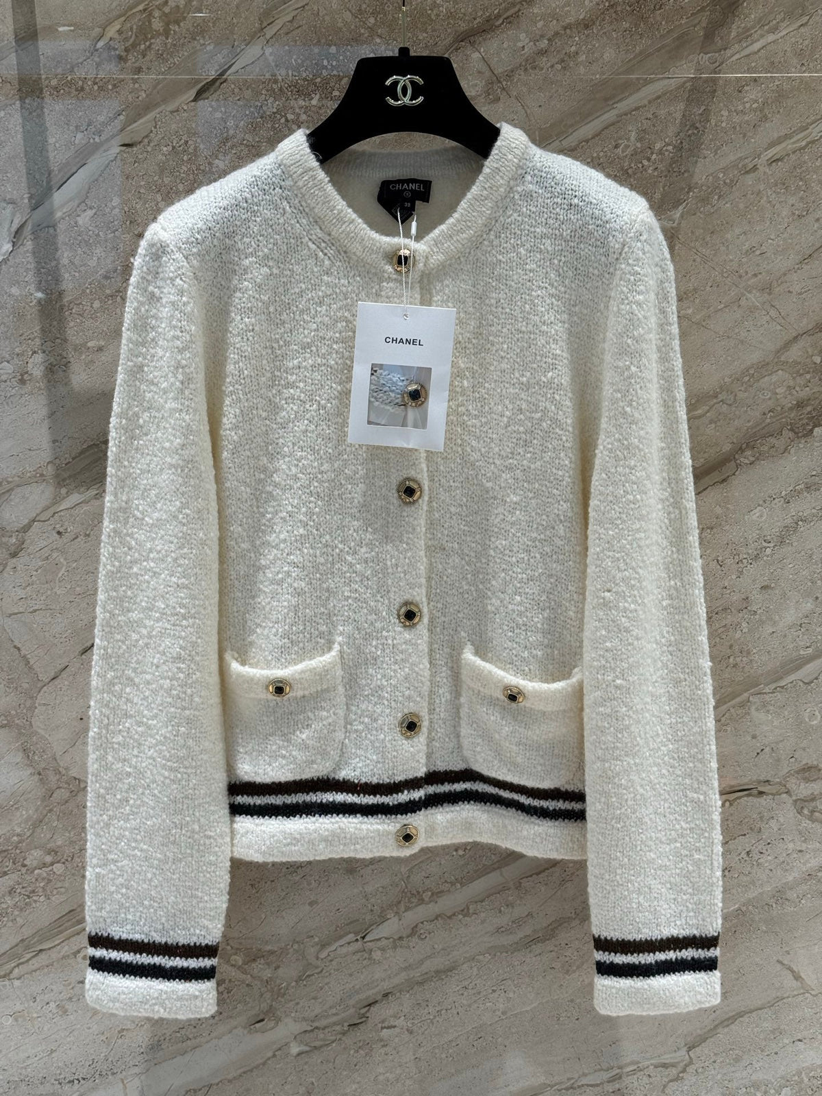 CHANEL 25S CARDIGAN 301