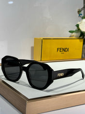 FEN EVOLUTION CHUNKY GEOMETRIC FRAME SUNGLASSES FE40118 IN ACETATE